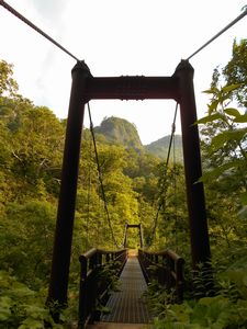 橋と円山