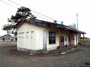 旧下徳富駅