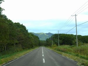 道道沿いの西別岳への道標