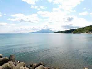 噴火湾沿岸からの風景