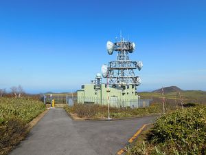 袴腰岳登山口へ