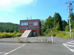 西岡ダムへ