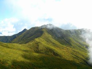 馬の背から山頂へ