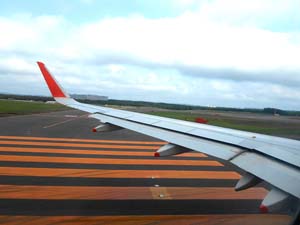 飛行機の窓から