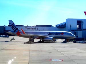 成田空港駐機場の様子