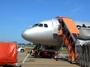 搭乗してきた飛行機