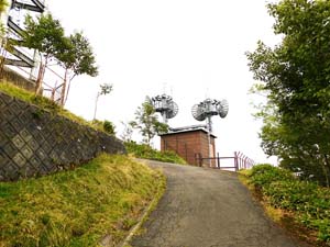 山頂へ