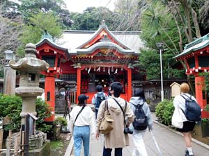 中津宮へ