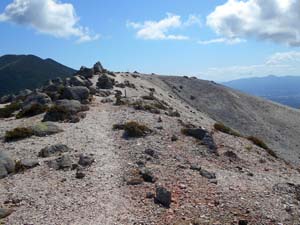 イワオヌプリ山頂へ