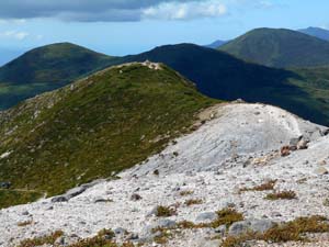 イワオヌプリ山頂へ