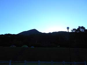 五色温泉野営場へ