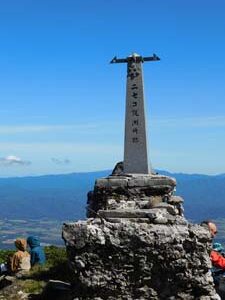 山頂へ